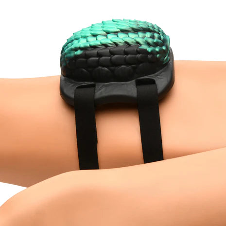 Dragon Vibrating Silicone Grinder
